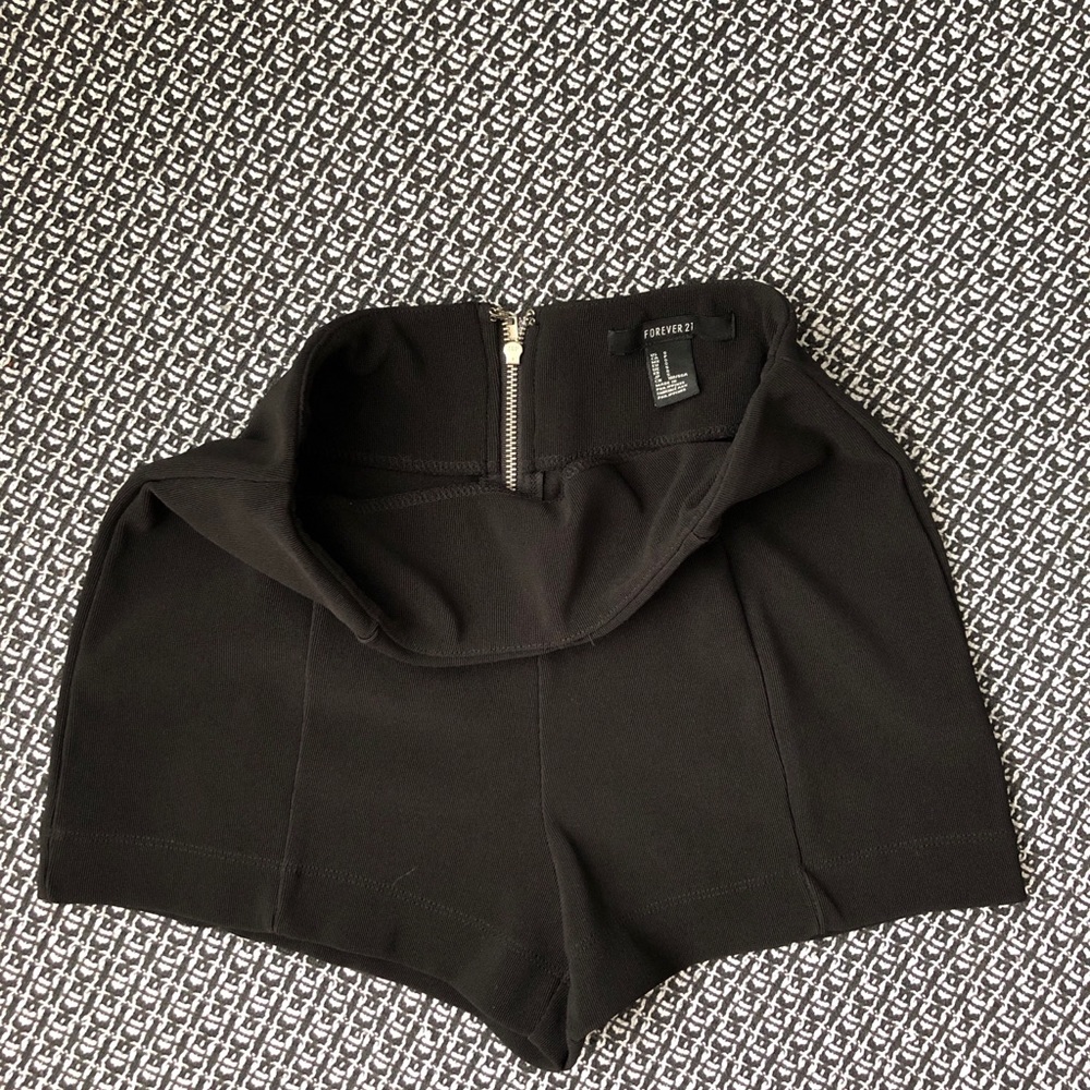 🎃black dress shorts